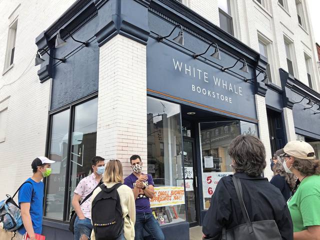 3812227_web1_ptr-whitewhale-050521