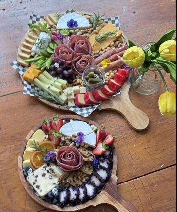 3833788_web1_her-ezpzgatherings2-052021