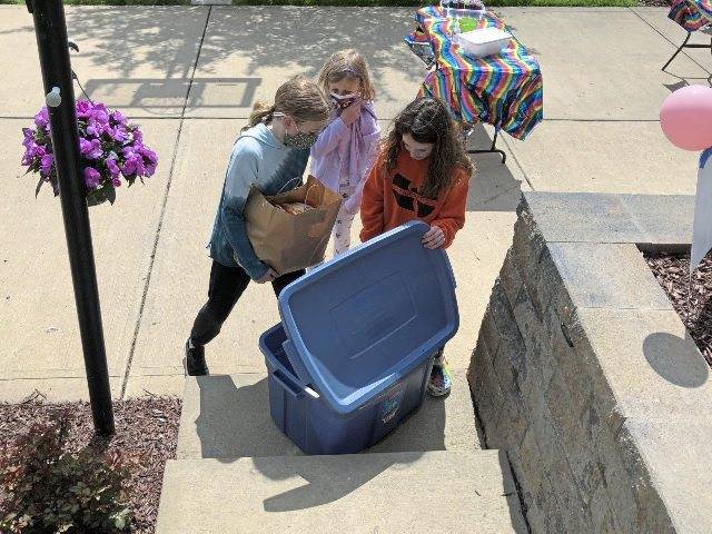 3836330_web1_BPJ-GirlFoodDrive2-052021