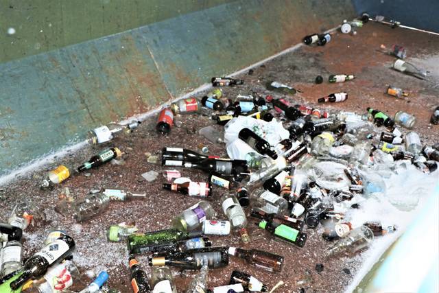 3837406_web1_hj-GlassRecycling2-022521