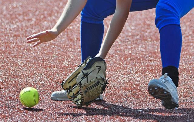 Connellsville rallies from 5-run deficit to beat Shaler in Class 5A softball playoffs