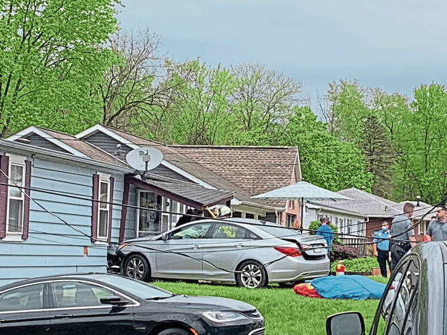 3865969_web1_gtr-hemphouse2