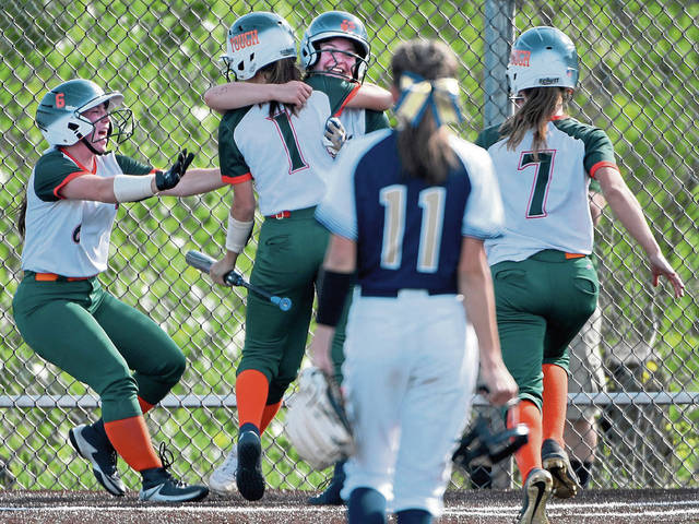 Yough softball team scores winning run on error in 8th inning to top Freeport