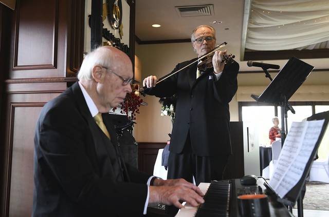 3872262_web1_sew-musicluncheon005-052021 3872262_web1_sew-musicluncheon005-052021