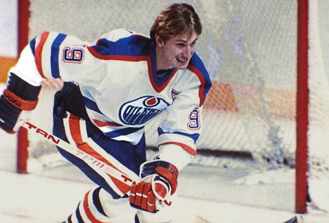 3888601_web1_gtr-Gretzky-123020