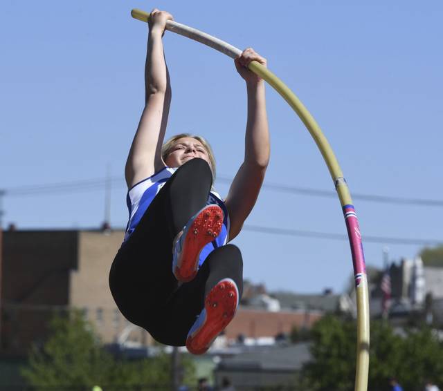 Busy day awaits Hempfield’s Elizabeth Tapper at PIAA track and field meet