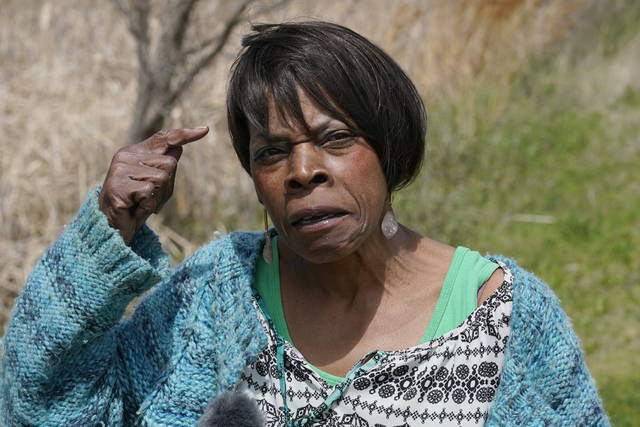 3906346_web1_3906346-c1f0df26b83245f9a98f2a42bbcd8738 3906346_web1_3906346-c1f0df26b83245f9a98f2a42bbcd8738