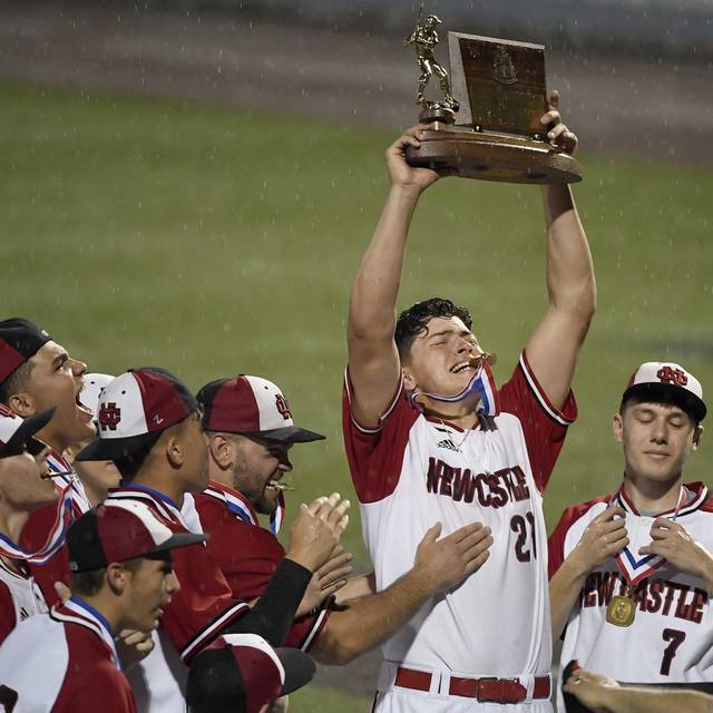 New Castle’s Rocco Bernadina mows down Montour in WPIAL Class 4A championship<span class="headline-video">Video <i class="fa-solid fa-circle-play"></i></span>