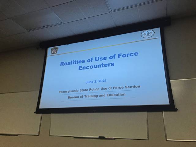 3914169_web1_te-policetrainingdemo1-061021