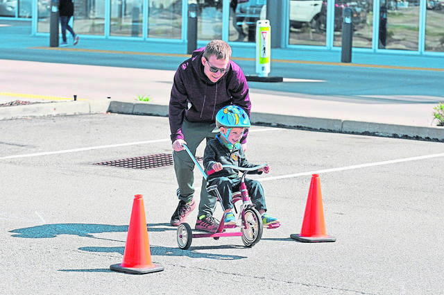 3918820_web1_nj-lo-bikerodeo-050919