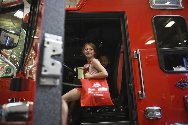 3925895_web1_te-fireexpo001-061721