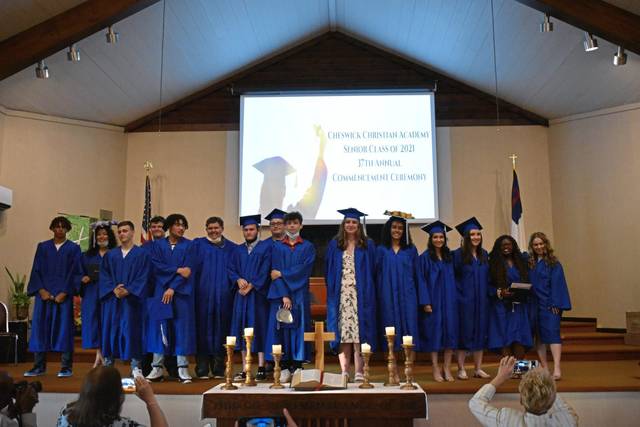 3932283_web1_vnd-cheswickchristiangrads1