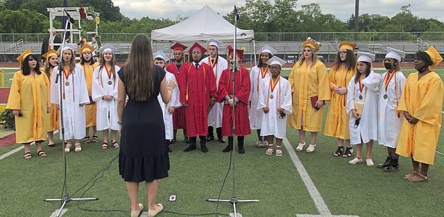 3946268_web1_Php-PHgraduation2-062421