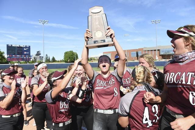 Beaver finishes undefeated season with wild title-game win over Tunkhannock