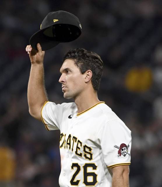 4004958_web1_gtr-BucsBrewers14-070221