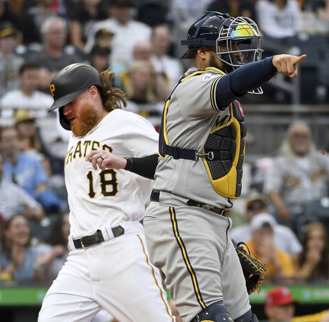 4009858_web1_gtr-BucsBrewers04-070321