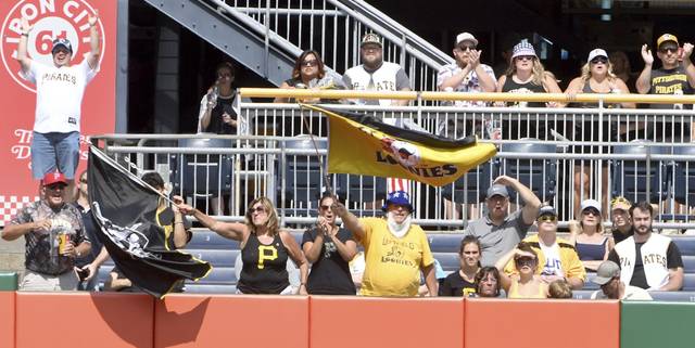 4014190_web1_gtr-BucsBrewers08-070521