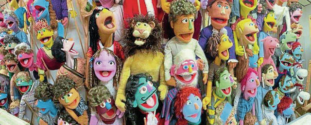4025845_web1_VND-Sadecky-Puppets-3