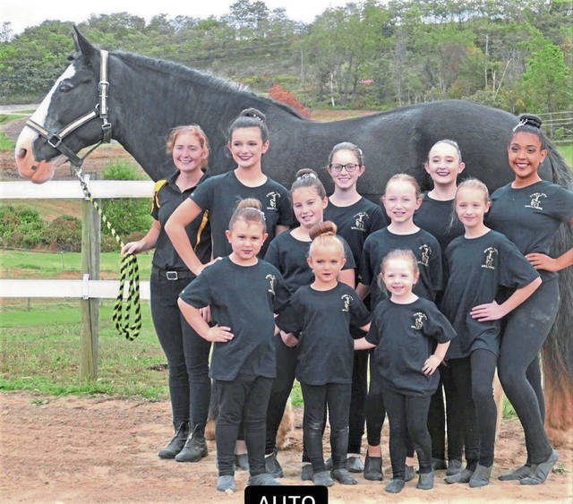 4035260_web1_vnd-SteelCityVaulters-071321-6