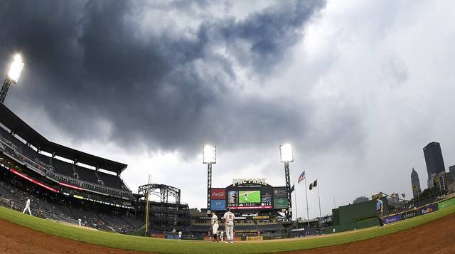 4036064_web1_gtr-BucsBraves04-070821