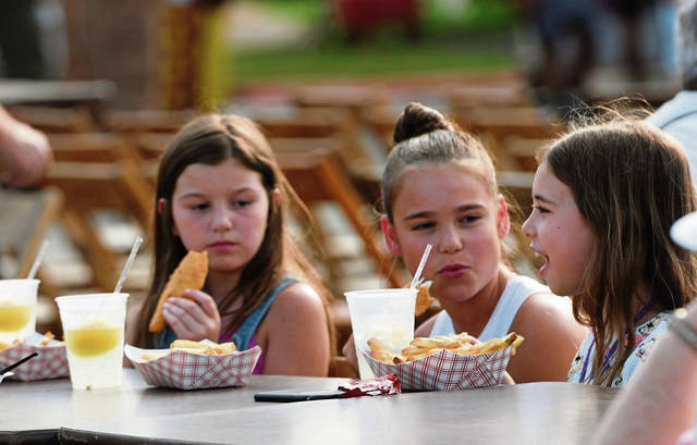 4036693_web1_vnd-lo-churchfestival103-071521
