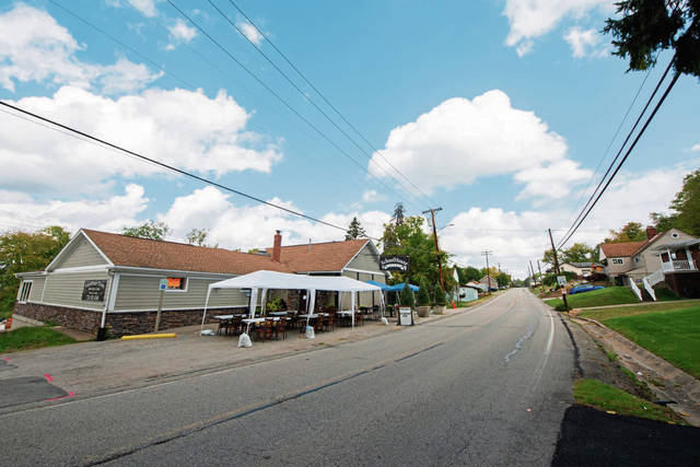 4045029_web1_GTR-SchoolhouseTavern-092920