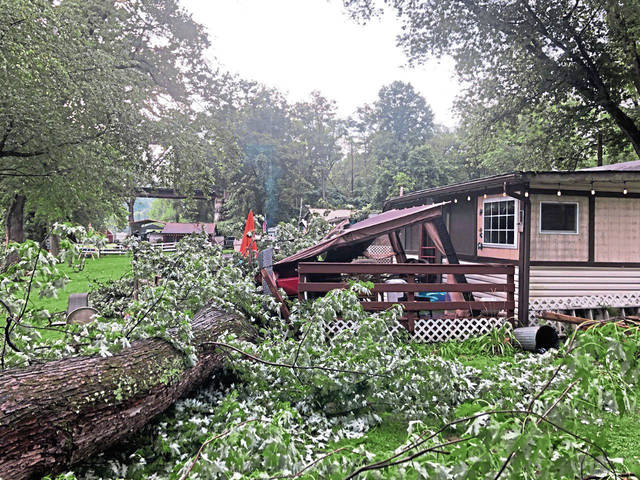 4054321_web1_vnd-SchenleyDeck-071721