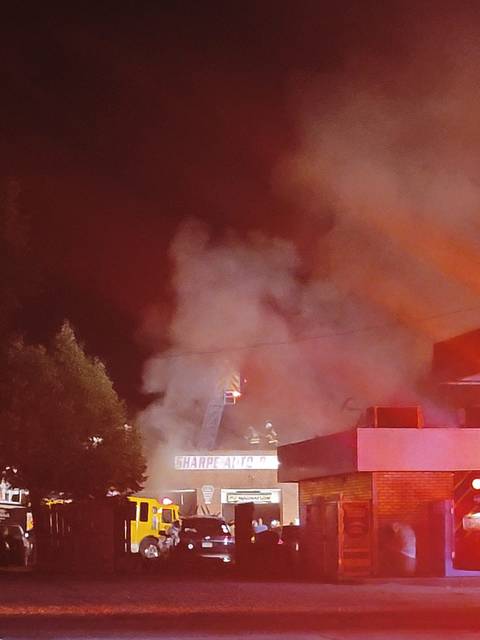 4079421_web1_vnd-LowerBurrellFire703-072721