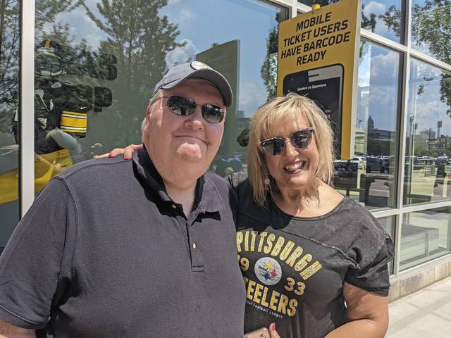 4087262_web1_ptr-Steelerscampfans-2--072921