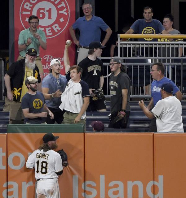 4091494_web1_gtr-BucsBrewers04-073021