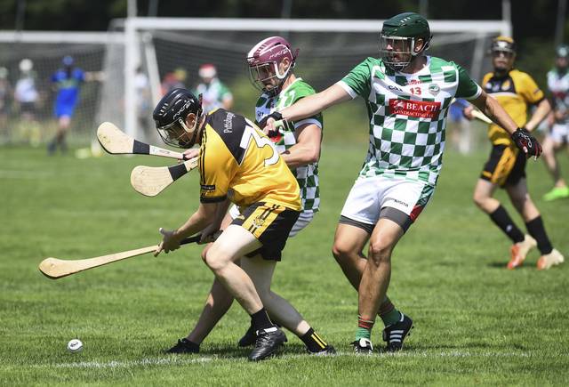 4098106_web1_vnd-gaelicfootball006-080121