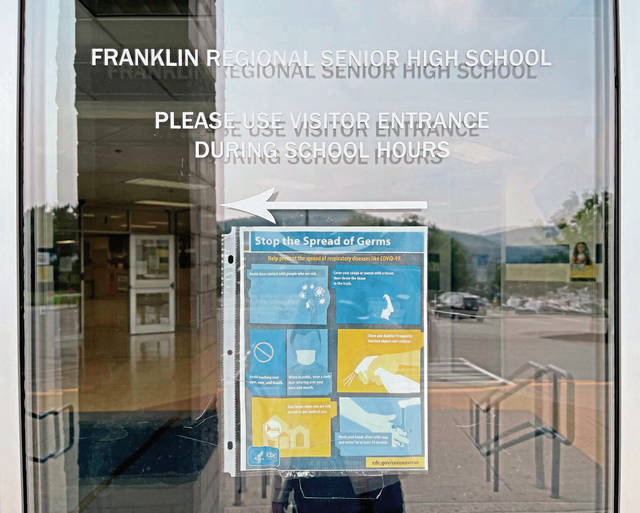 4073959_web1_gtr-schoolmasks02