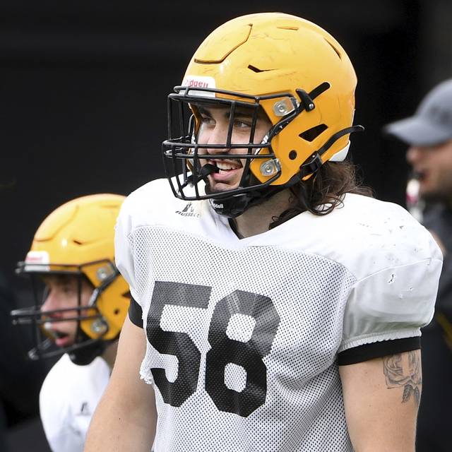 Led by line, Montour out to finish strong