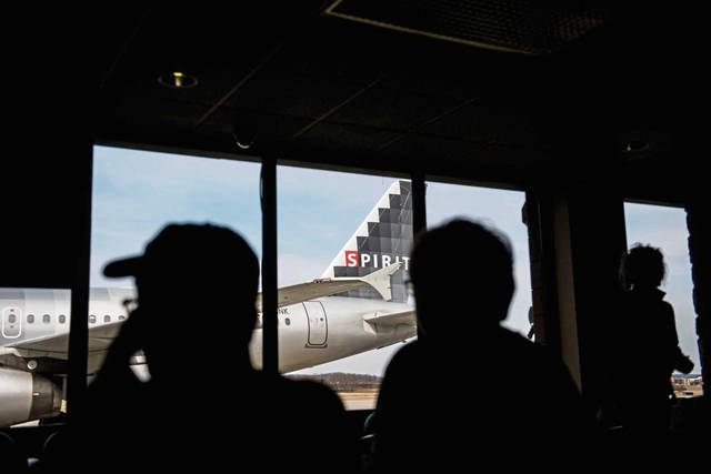 4109791_web1_gtr-palmerpassengers007-032119