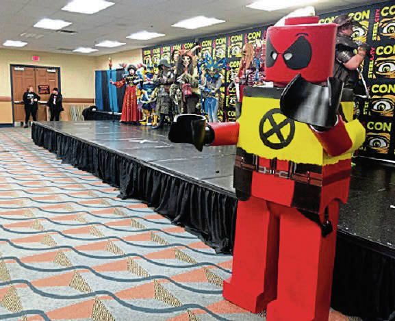 4111583_web1_Steel-City-Con--3-