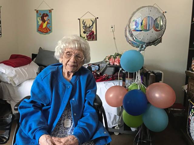 4112421_web1_te-100birthday2-081221