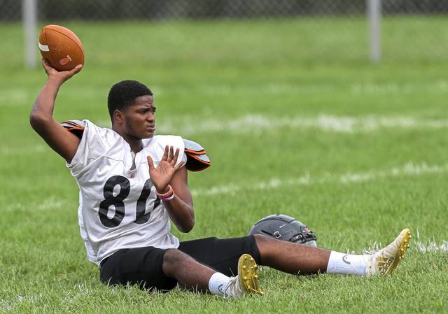 Clairton reloads behind imposing offensive line