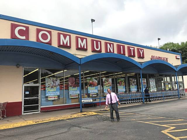 4130194_web1_php-supermarket94years2-081921