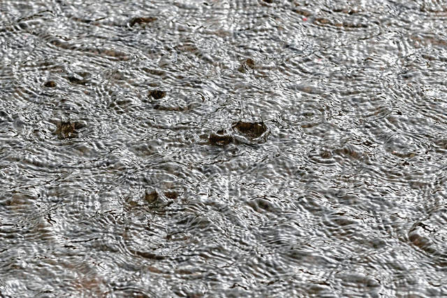 4136774_web1_web-rain