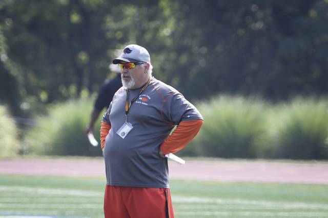 Bethel Park football to feature deep group of receivers, linemen