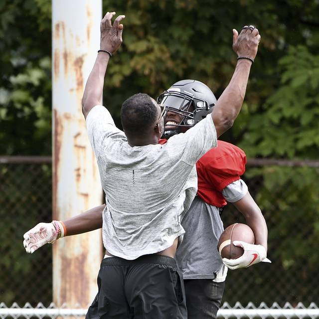 Aliquippa keeps punching above its weight … and winning