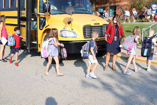 4169290_web1_sig-CVFirstDay2-090221
