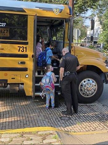 4169568_web1_her-fcabacktoschool5-090221