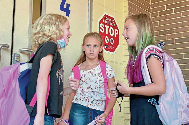 4171188_web1_vnd-LASDBack2School-082621-5