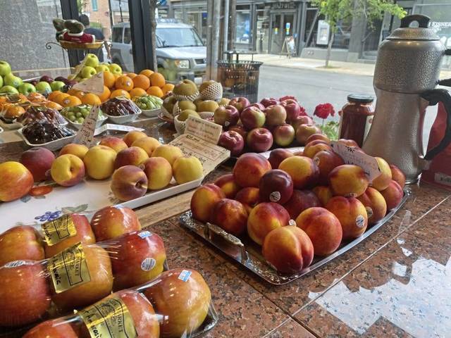 4189623_web1_ptr-shadysidemarket-2