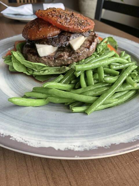 4174612_web1_gtr-Signaturedish