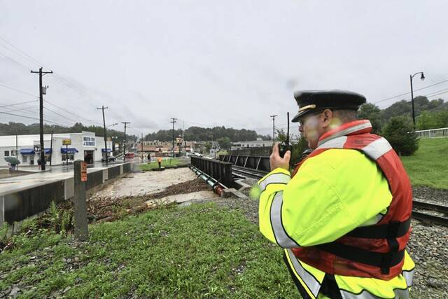 4195593_web1_vnd-flooding-LR-66-090221.