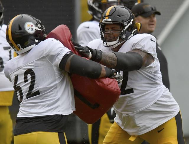 4198476_web1_ptr-Steelers01-081121