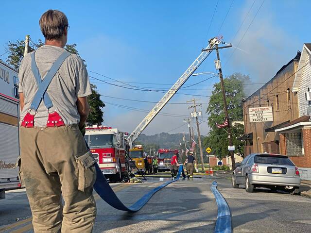 4204818_web1_vnd-AvonmoreFire501-090421