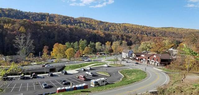 4221318_web1_gtr-OhiopyleGateway1-091521